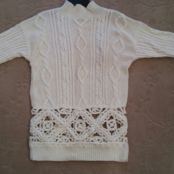 Rare Capiando sweater by t. Dalton. Excellent cond - Picture 1 of 3